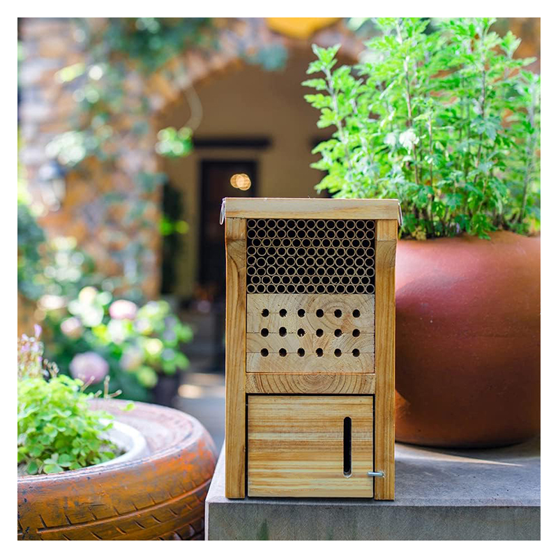 WOODEN INSECT HOUSE- 014