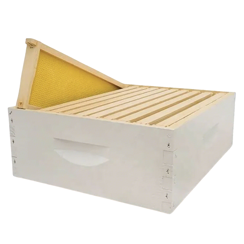 WOODEN INSECT HOUSE-007